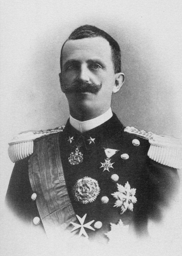 Млади краљ Виктор Емануел Трећи