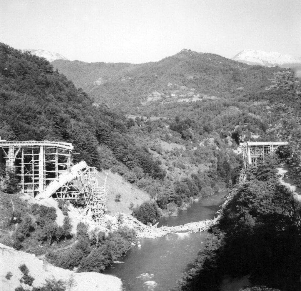 Пјенавац, петнаестак минута после трагедије (снимио Милан Пешић)