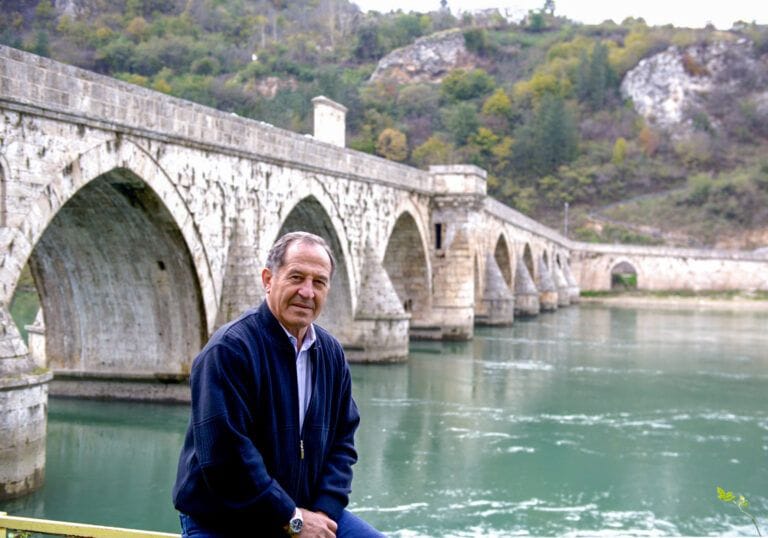 Крај вишеградске ћуприје на Дрини, 25. октобра 2015. године