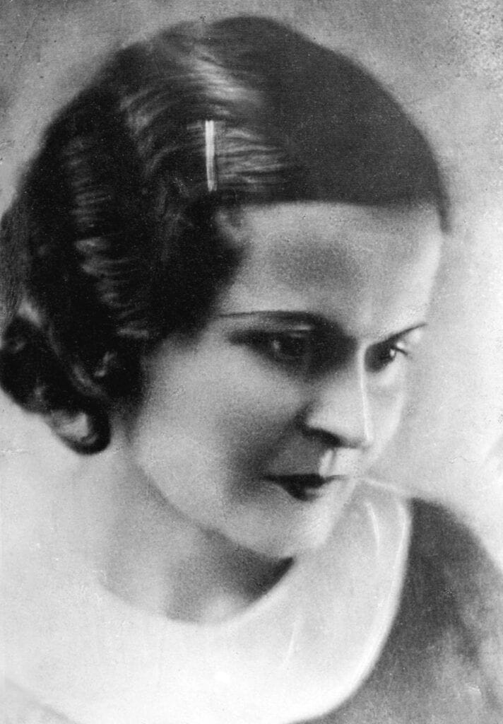 Зора Марковић-Караматијевић је такође била мешу жртвама попа Маце